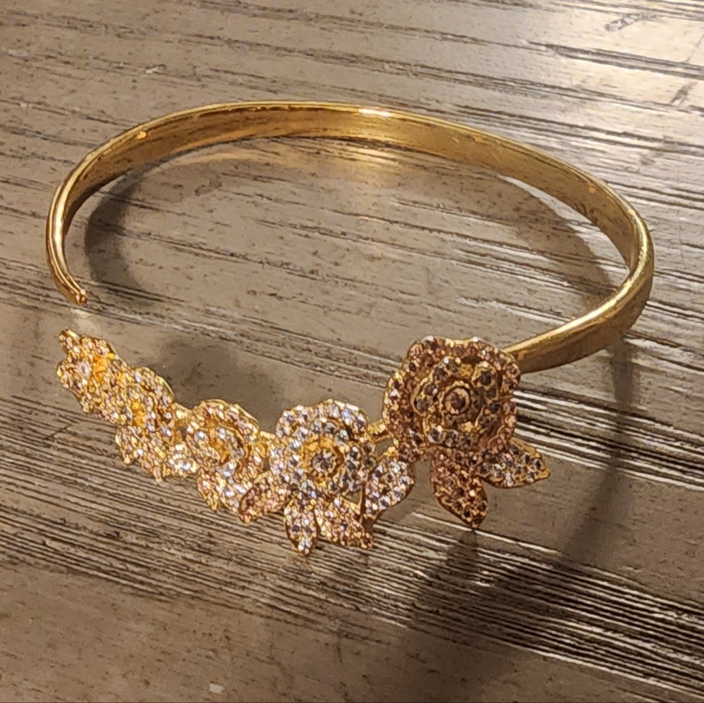 Adjustable Gold Rose Bangle Bracelet 26$